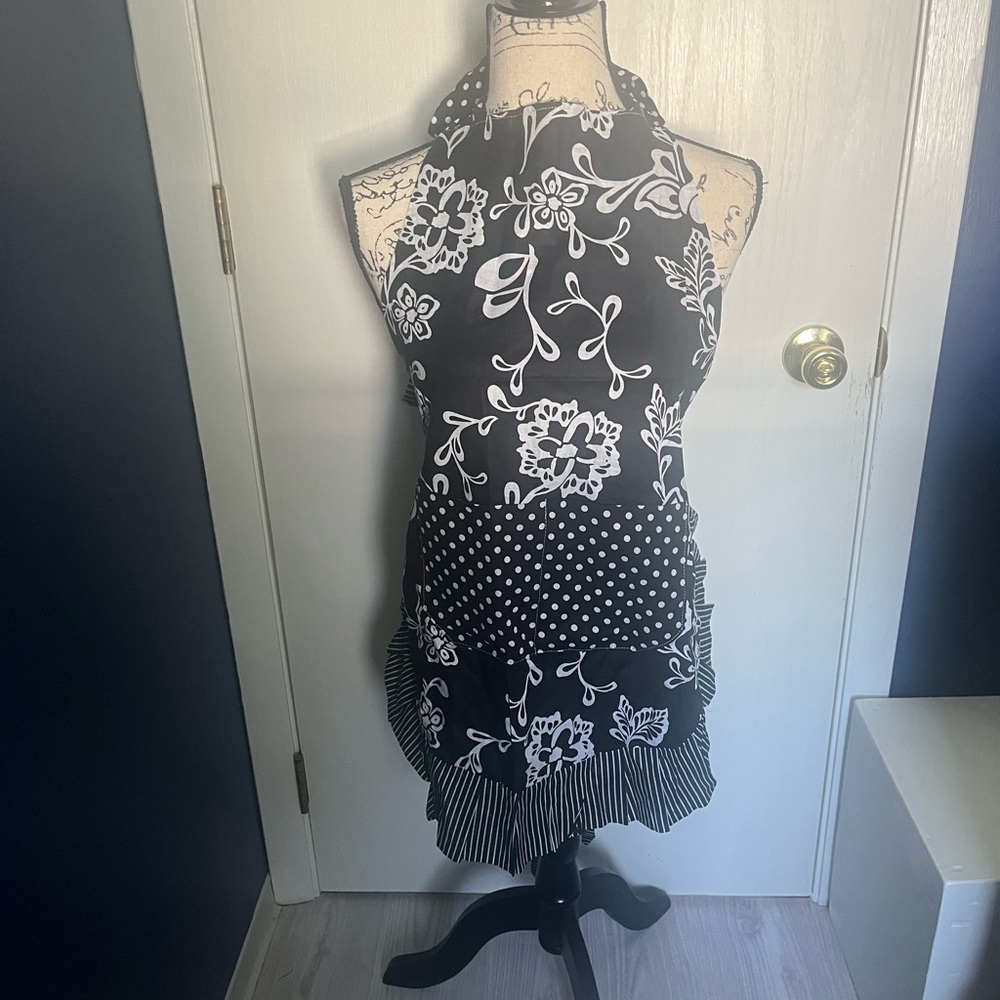 Flirty Aprons Cotton Apron